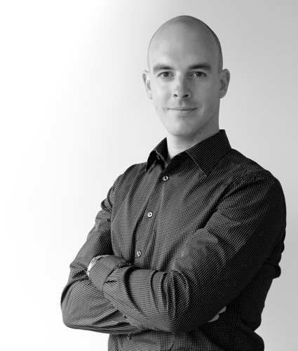 Jochem Koole helpt jou om de mensen binnen jouw (B2B) organisatie online technologie in te laten zetten voor betere relaties met hun doelgroep(en).